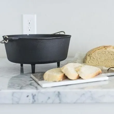 Camp Chef Deluxe 6-Quart Dutch Oven Regular
