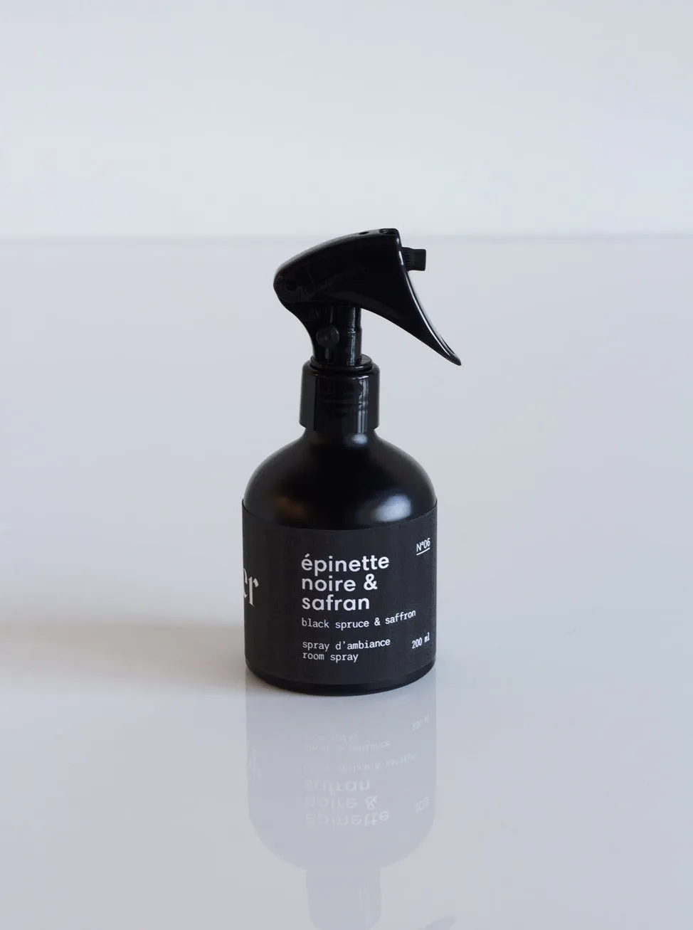 ESSER - Black spruce & Saffron room spray