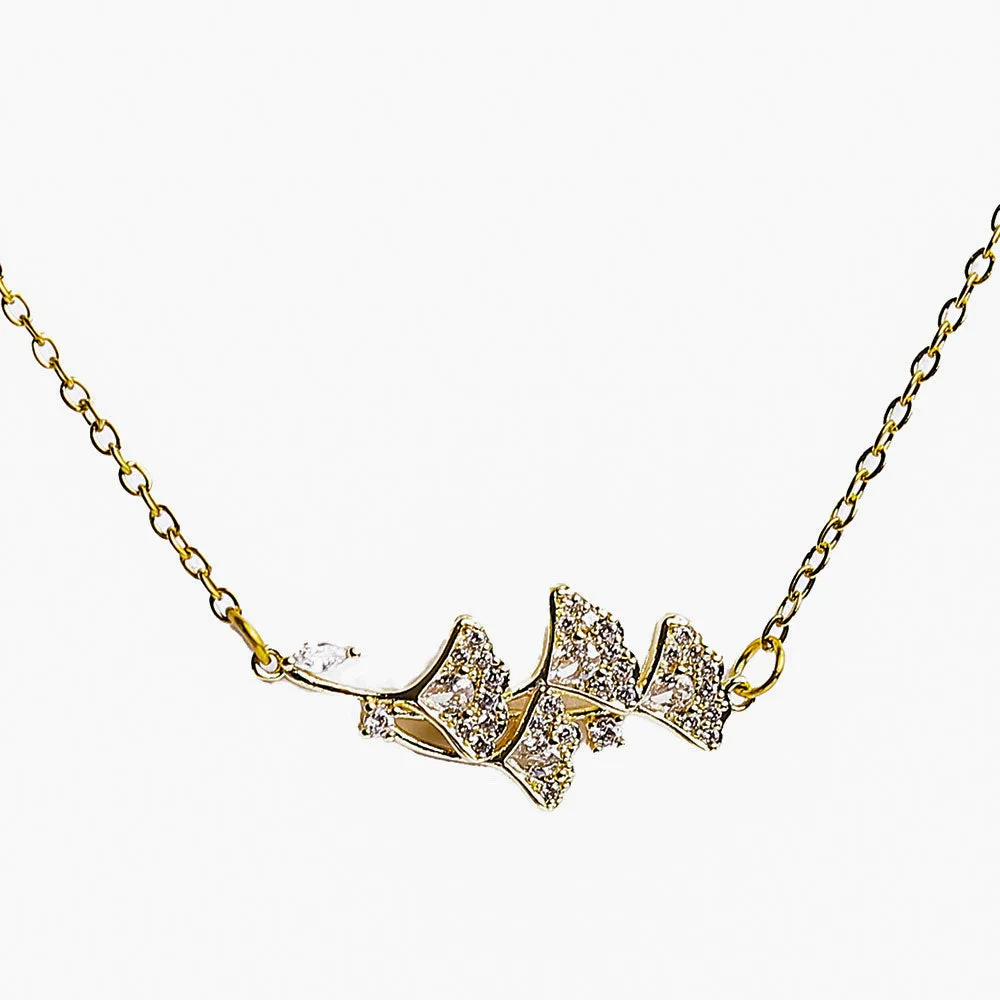 Sophistication And Beauty Necklace - Fluffy