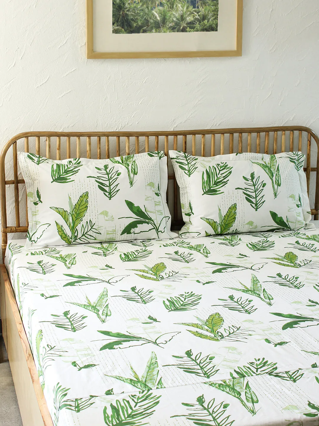 Vanam Green Bedsheet with Pillow Cover